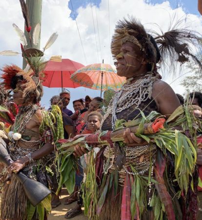 papua new guinea coffee ceremony